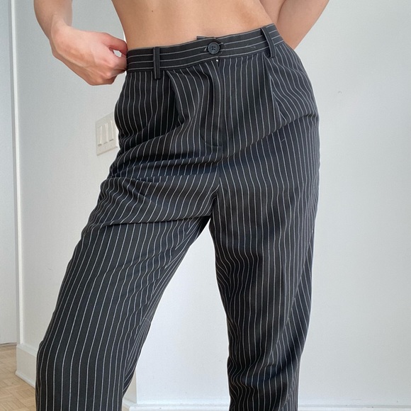 **SOLD DO NOT BUY ** Cutest midrise pinstripe trousers/ pants!! - Picture 8 of 15